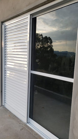 Porta Balcão Dormitório