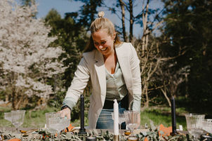 Trouwen in het bos | Forrest wedding shoot | Wedding styling | Weddingplanner | Weddinginspiration | Bruiloften | Juud