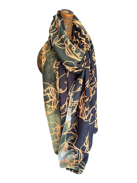 Safariki Leopard cashmere scarf – luxury scarf with bold leopard illustration, Big Five Collection