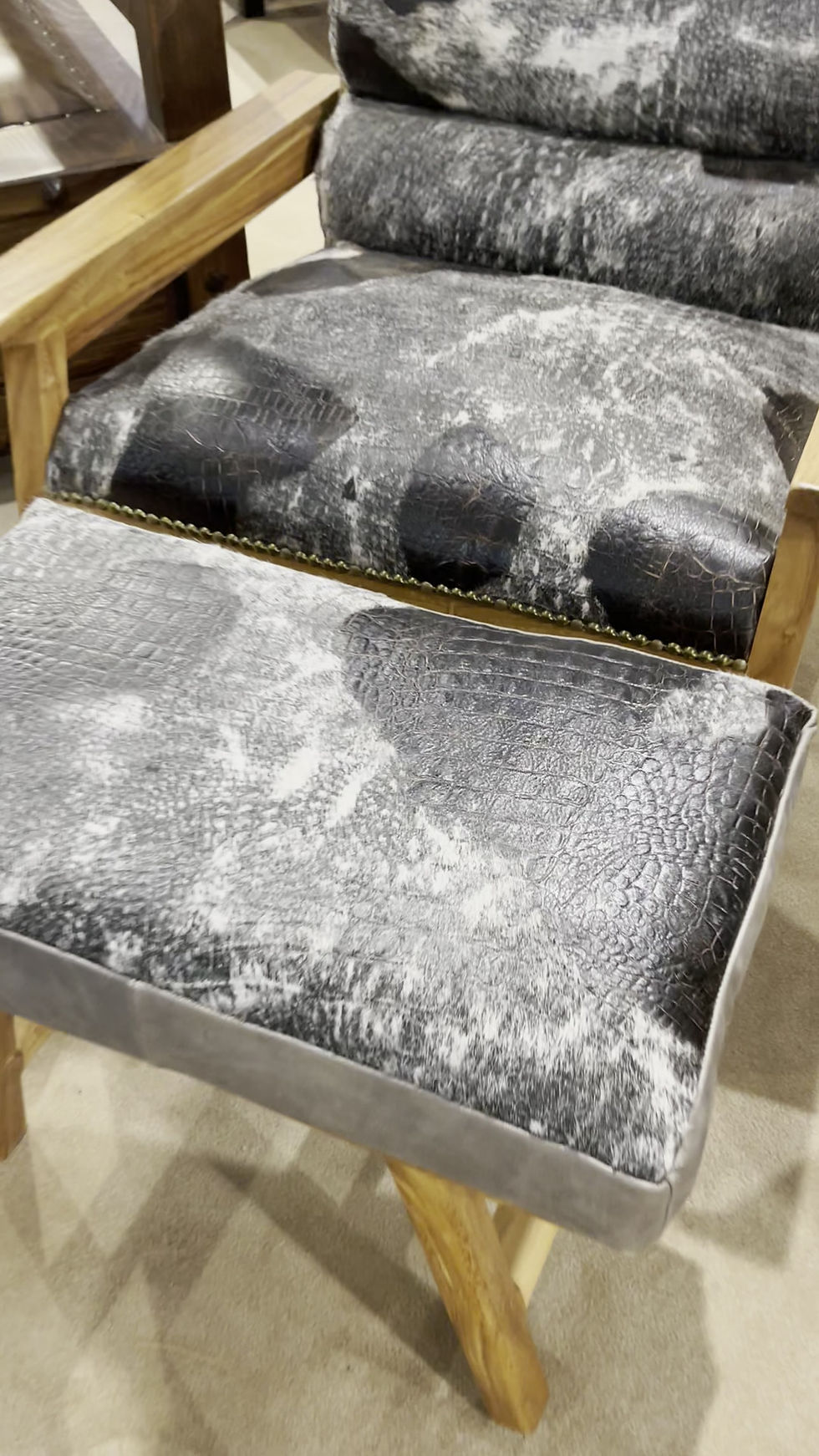 Thumbnail: Mauricio Chair