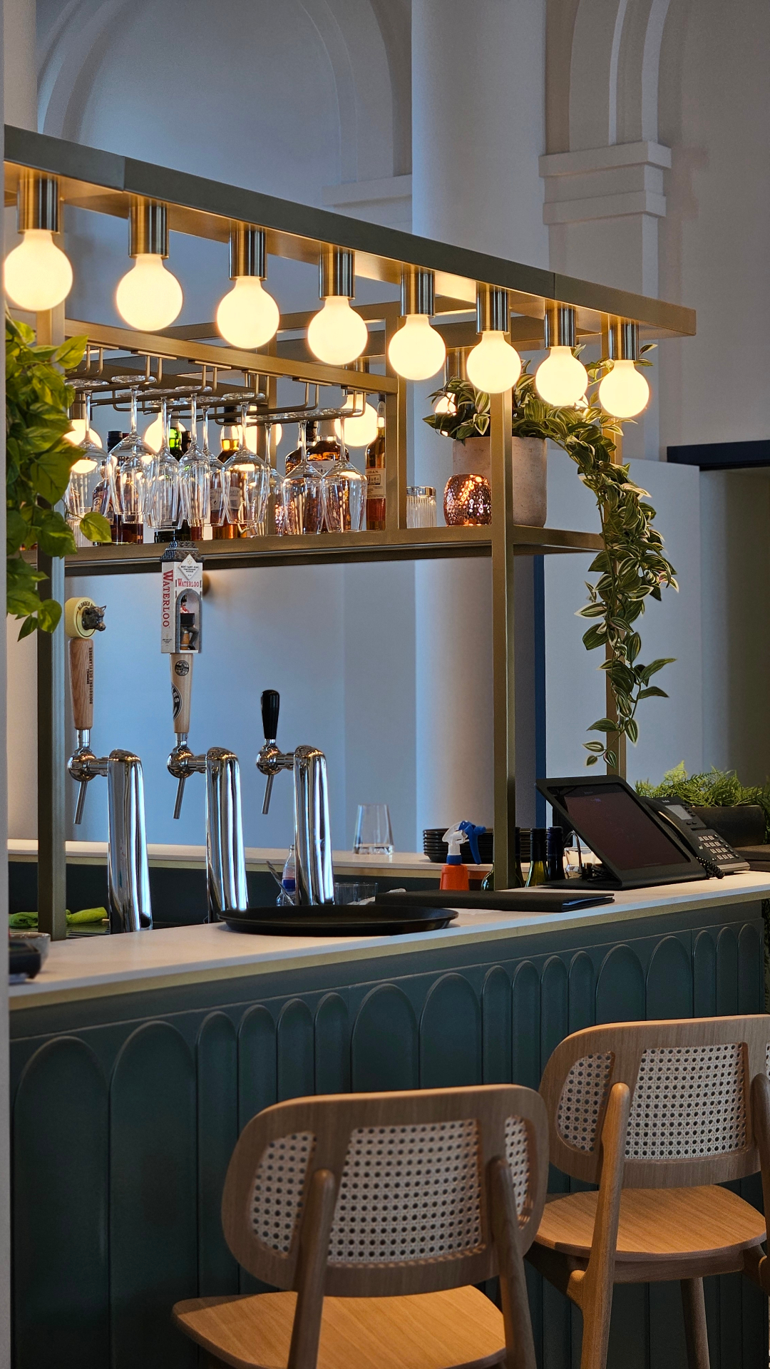 Detail van de afgewerkte bar