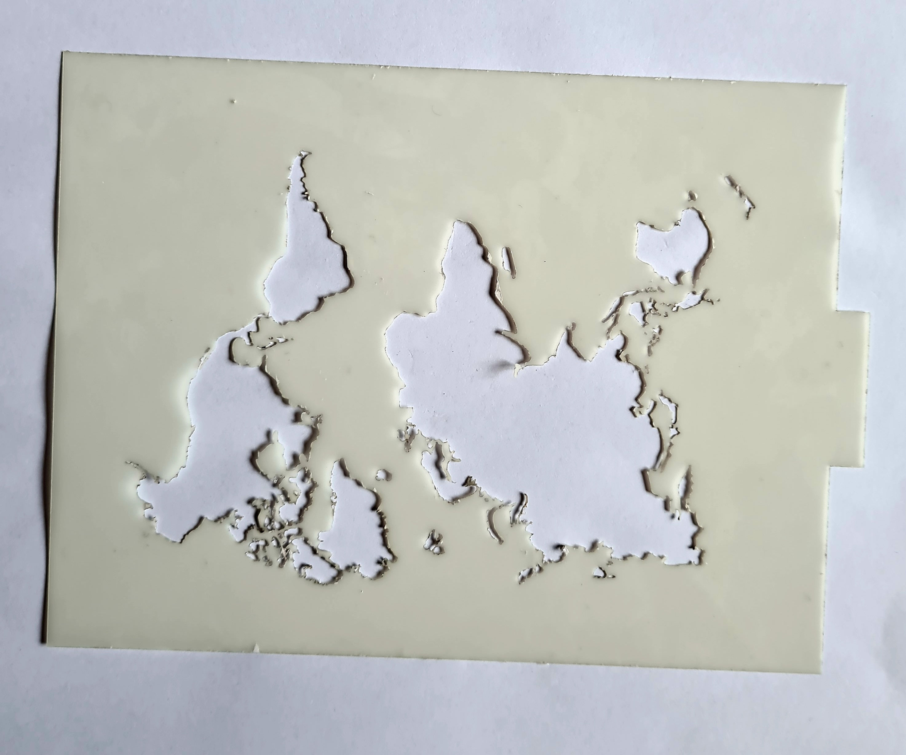 Map of the world stencil for cakes and cupcakes laser cut