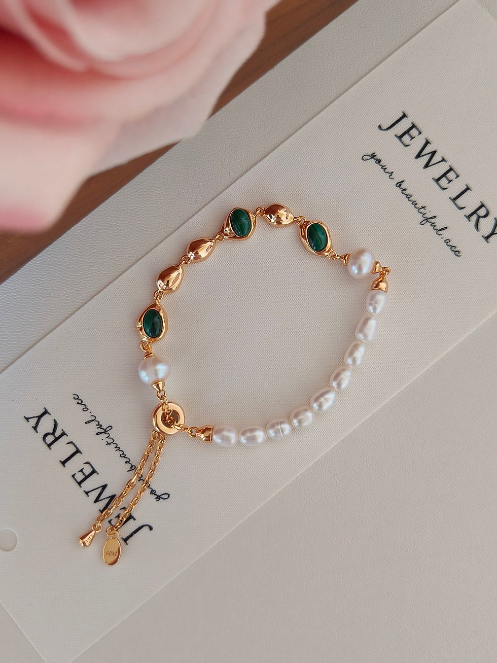 Thumbnail: Lurana Verde Bracelet