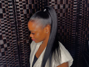 READING - HAIR STYLISTS
