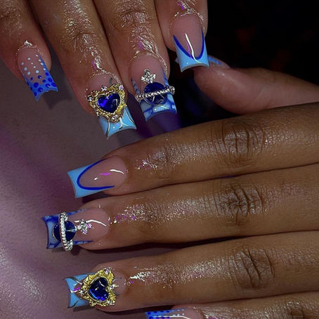 Find a Nail Tech in New York