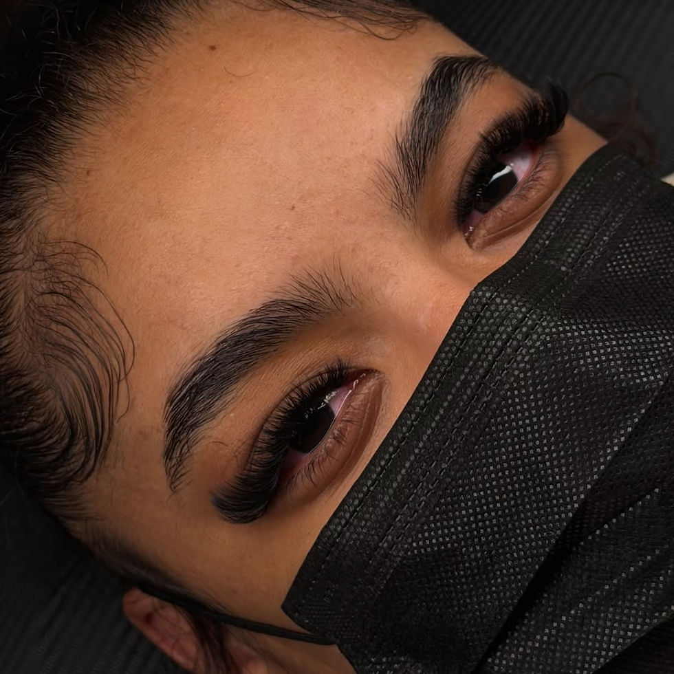 NEW YORK - LASH TECHS