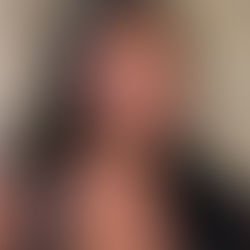 Find a MUA in Sydney