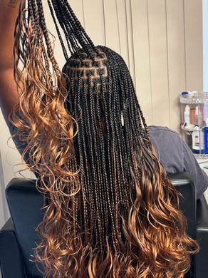 SYDNEY, AUSTRALIA - HAIR STYLISTS