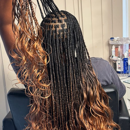 SYDNEY, AUSTRALIA - HAIR STYLISTS