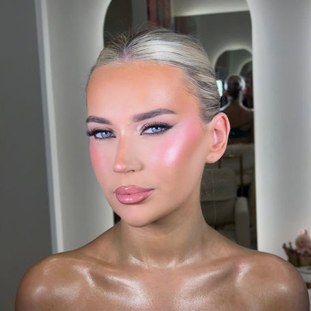 LIVERPOOL - MAKE-UP ARTISTS