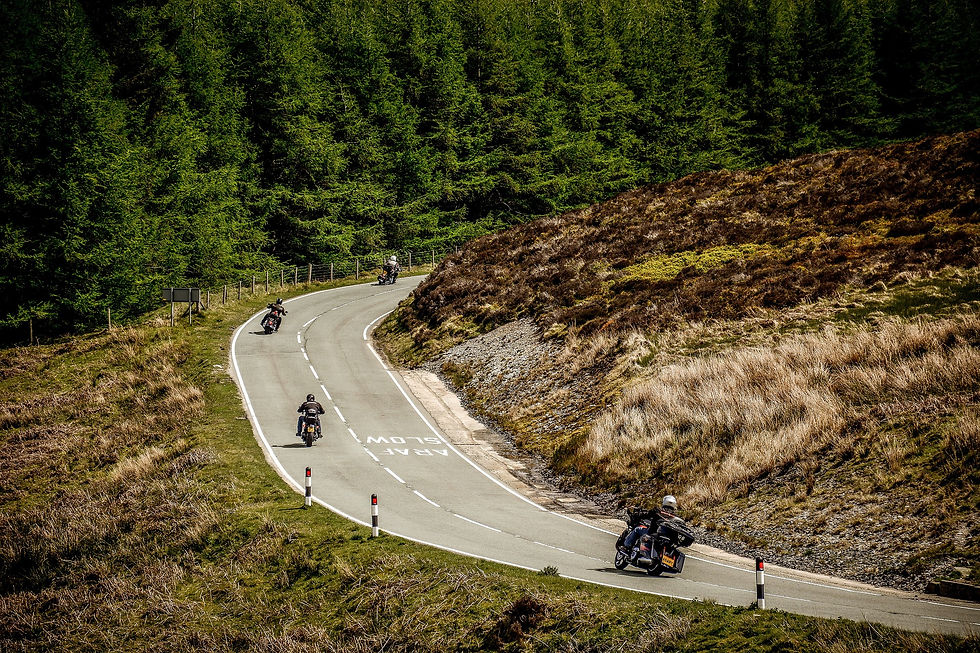 wales motorcycle-2312896_1920
