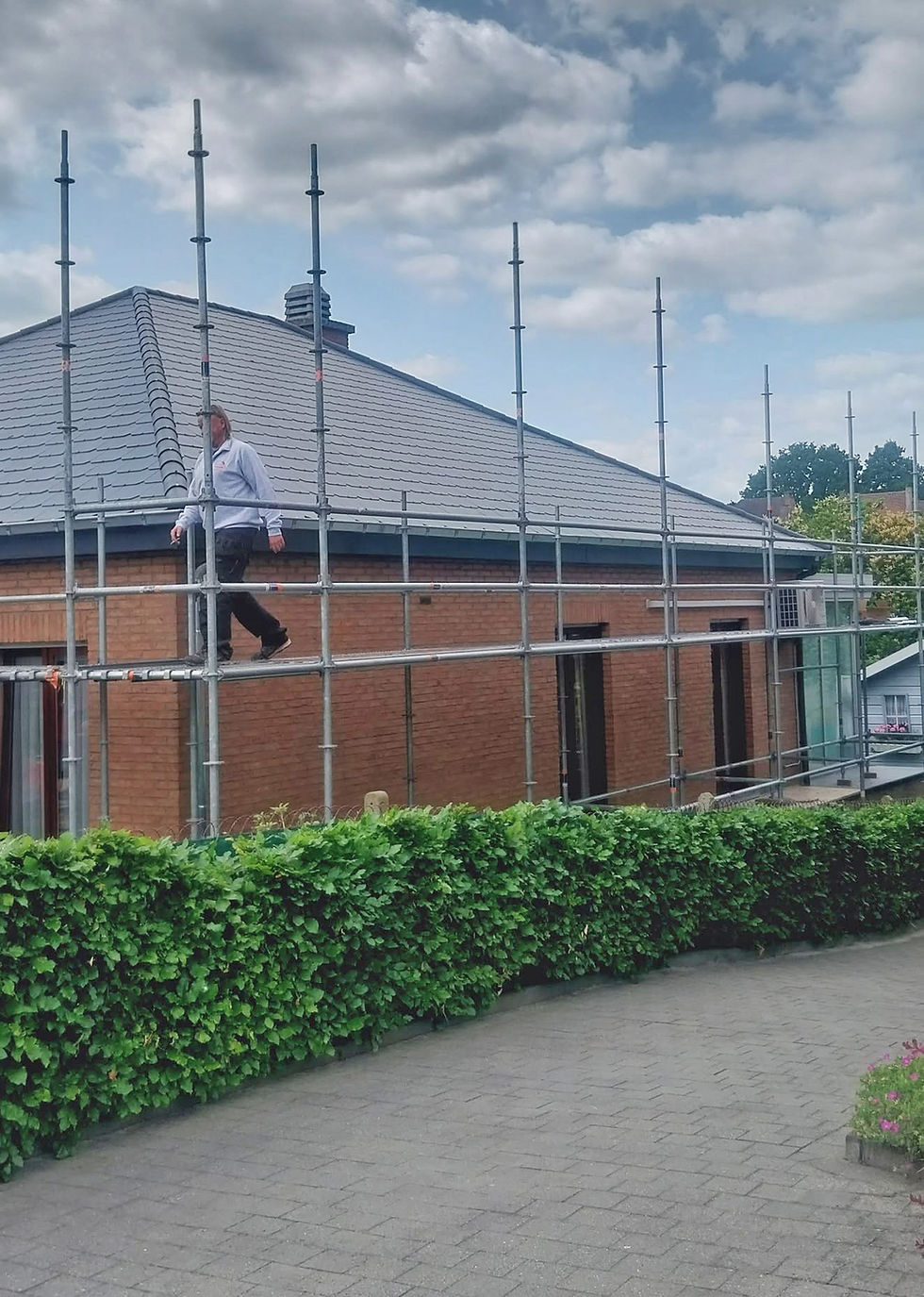 Dak- en Gevelwerken Adriaens