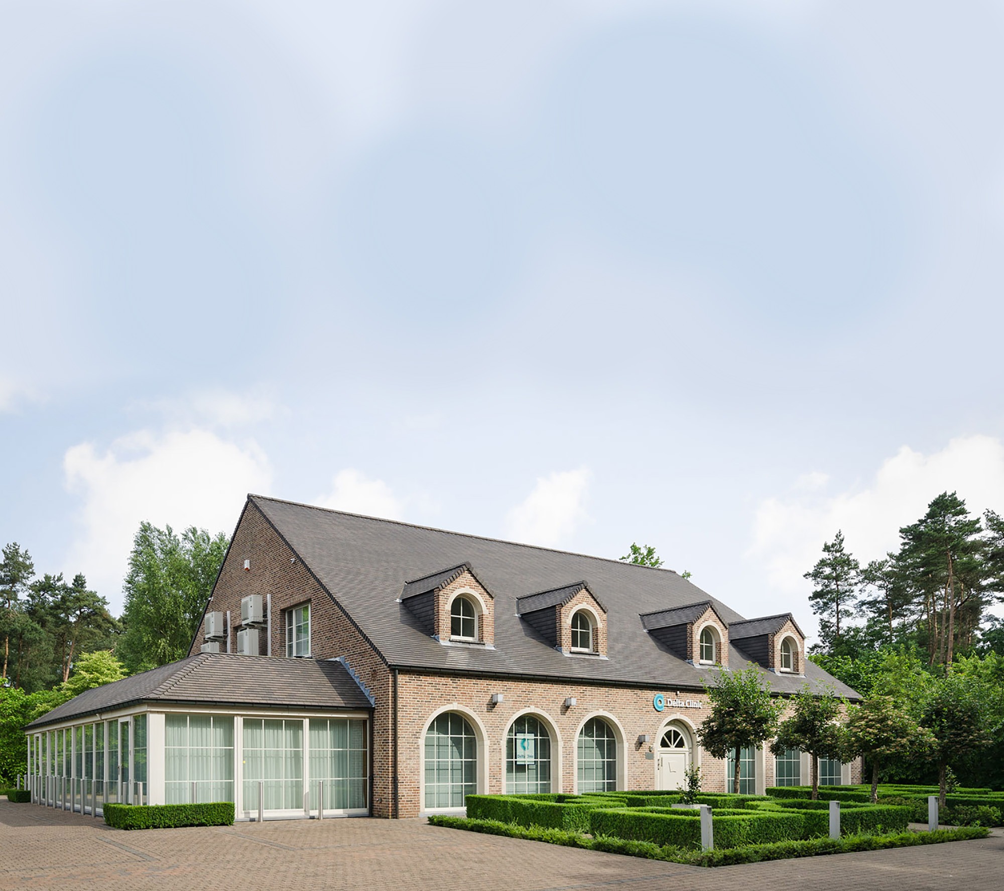 Delta Clinic ultramodern gebouw in Lichtaart-Kasterlee