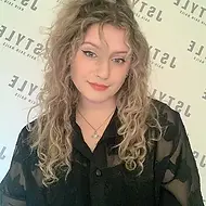 Natascha Brouwers - Stylist