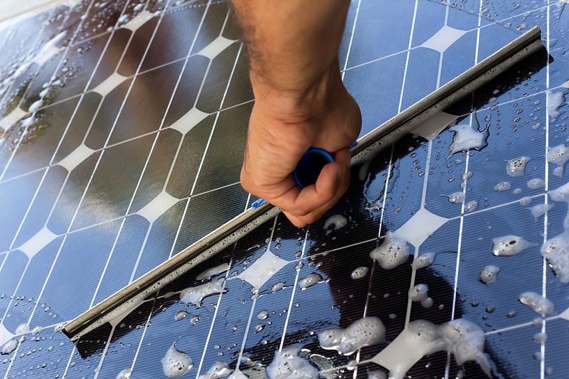 Zonnepanelen reinigen