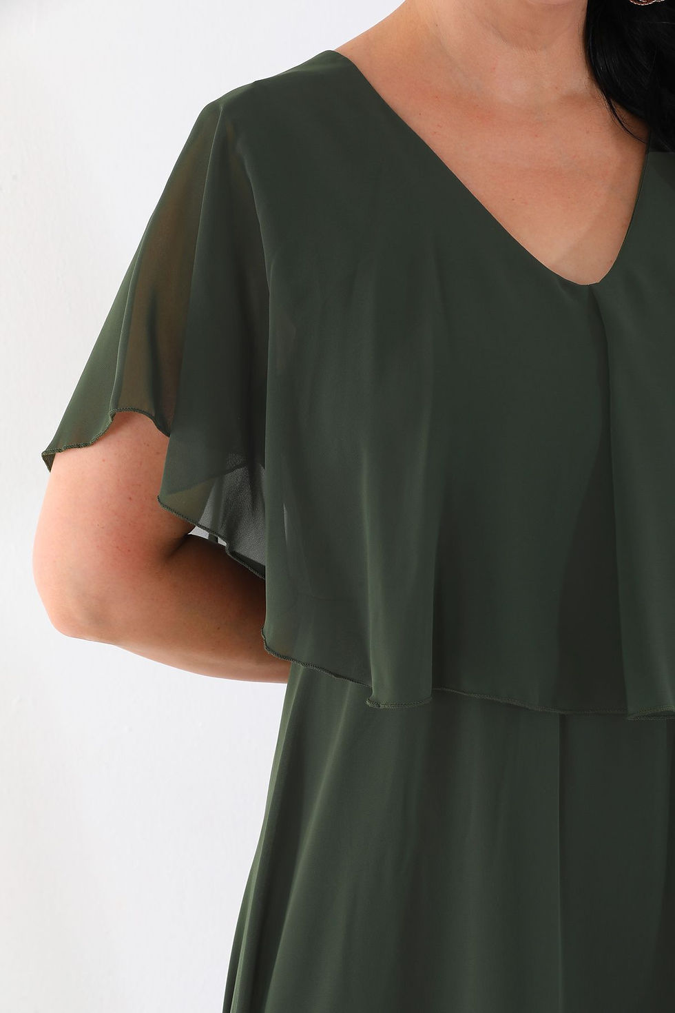 Thumbnail: Işıltı Şifon V Yaka Pelerinli Büyük Beden Şık Abiye Elbiese 3065 - YEŞİL