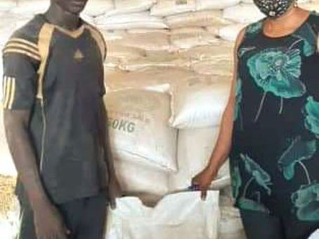 Lagos Distributes Maize, Sorghum To Farm Settlements