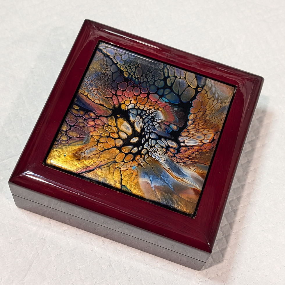 Thumbnail: Small Jewelry Box with Art Tile Lid