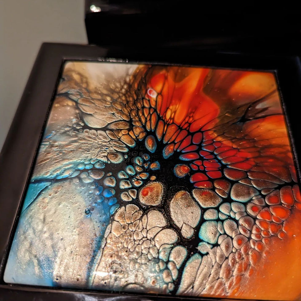Thumbnail: Small Jewelry Box with Art Tile Lid