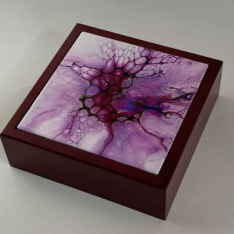 Thumbnail: Large Jewelry Box with Art Tile Lid