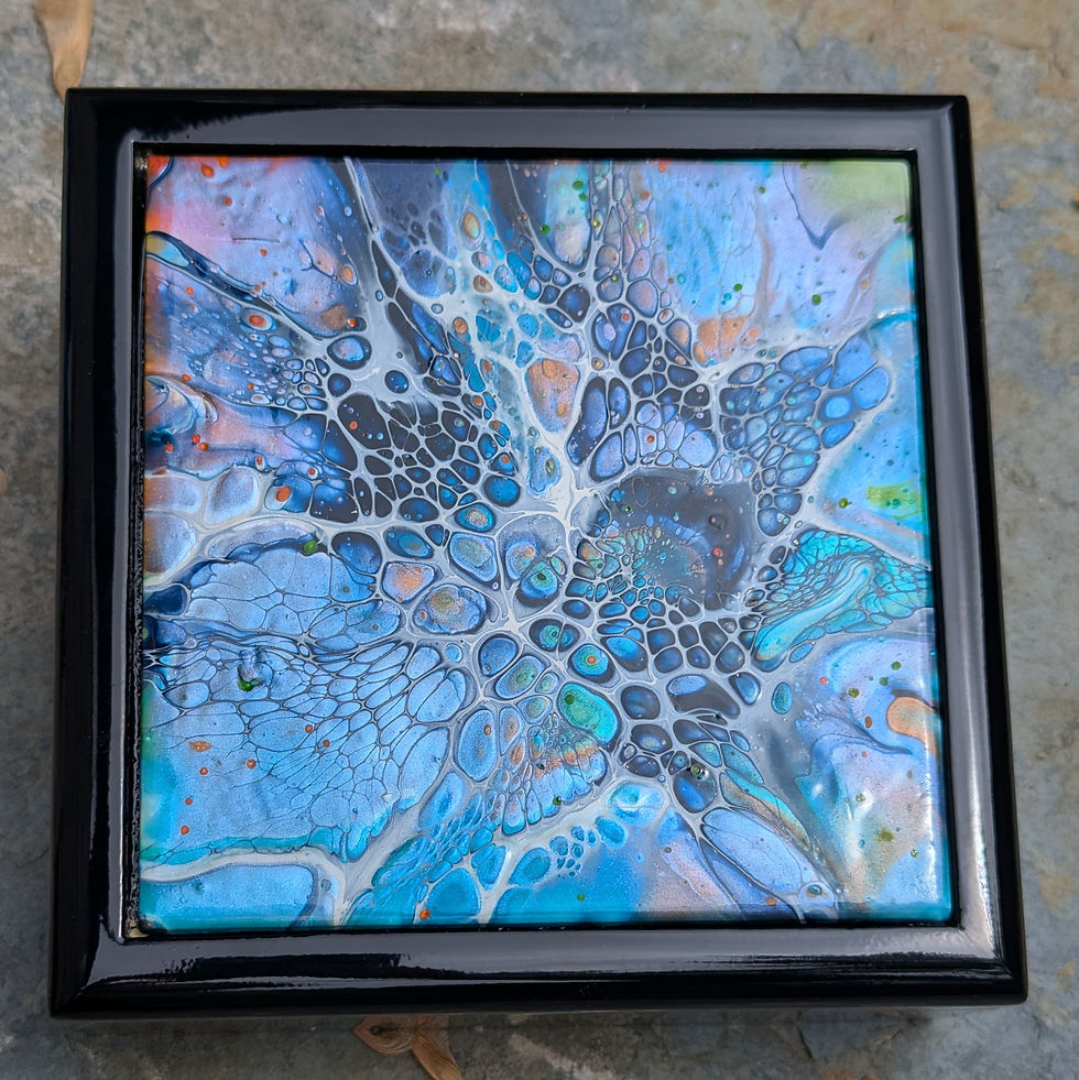 Thumbnail: Large Jewelry Box with Art Tile Lid