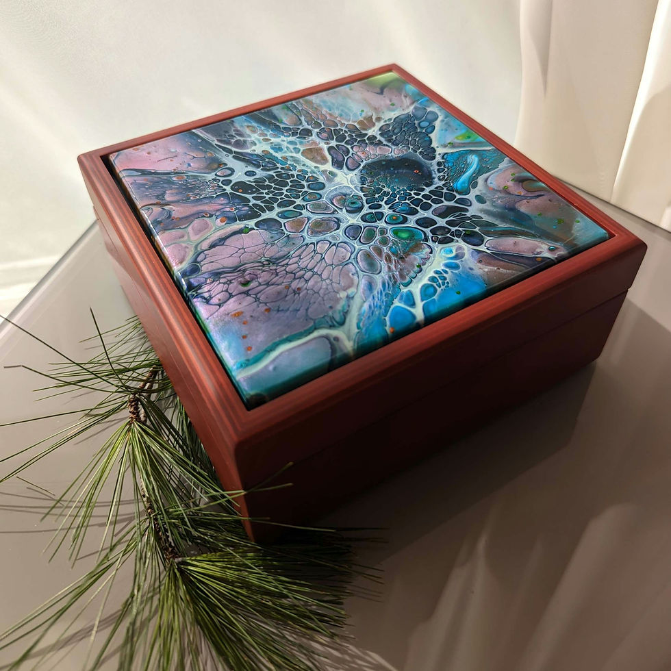 Thumbnail: Large Jewelry Box with Art Tile Lid