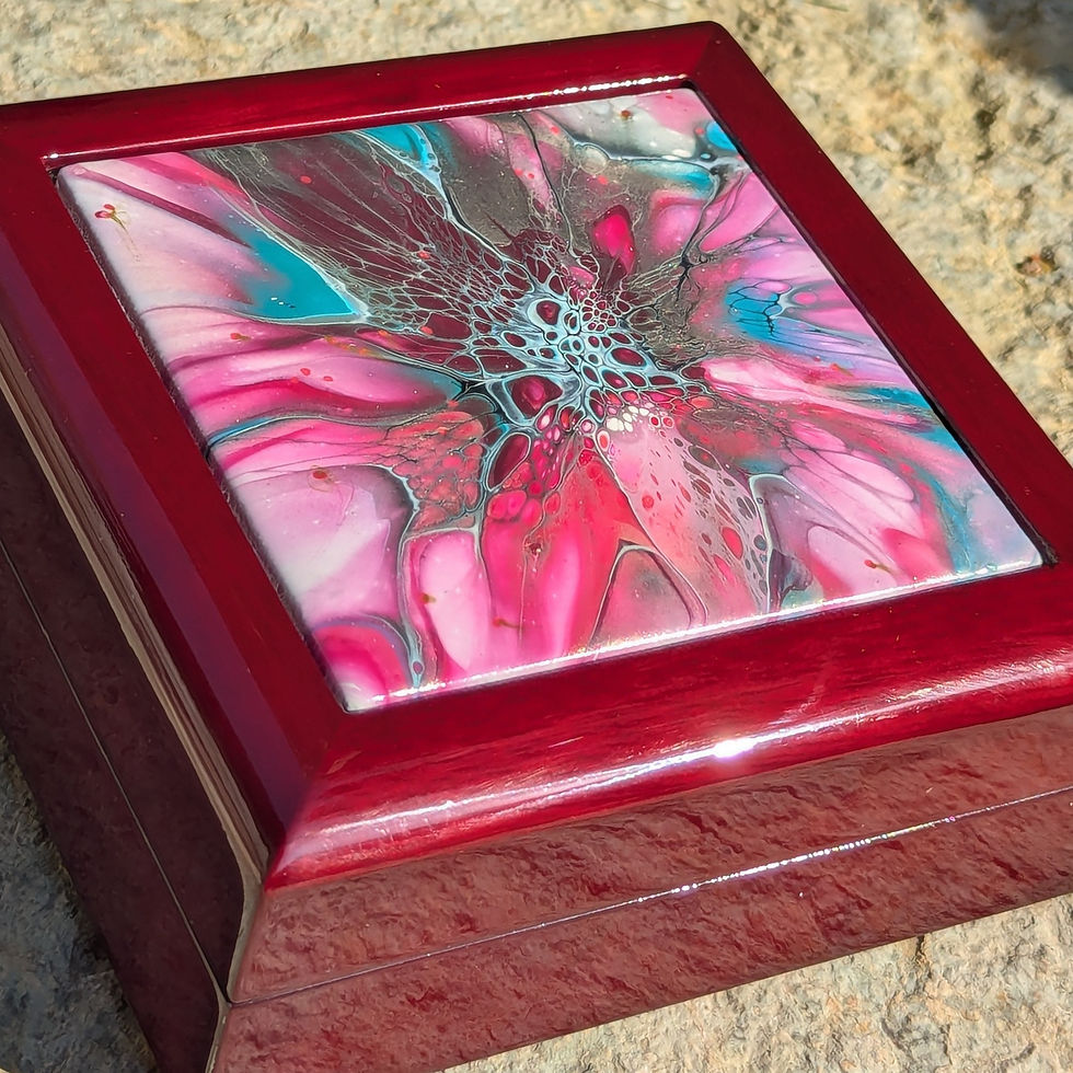 Thumbnail: Small Jewelry Box with Art Tile Lid