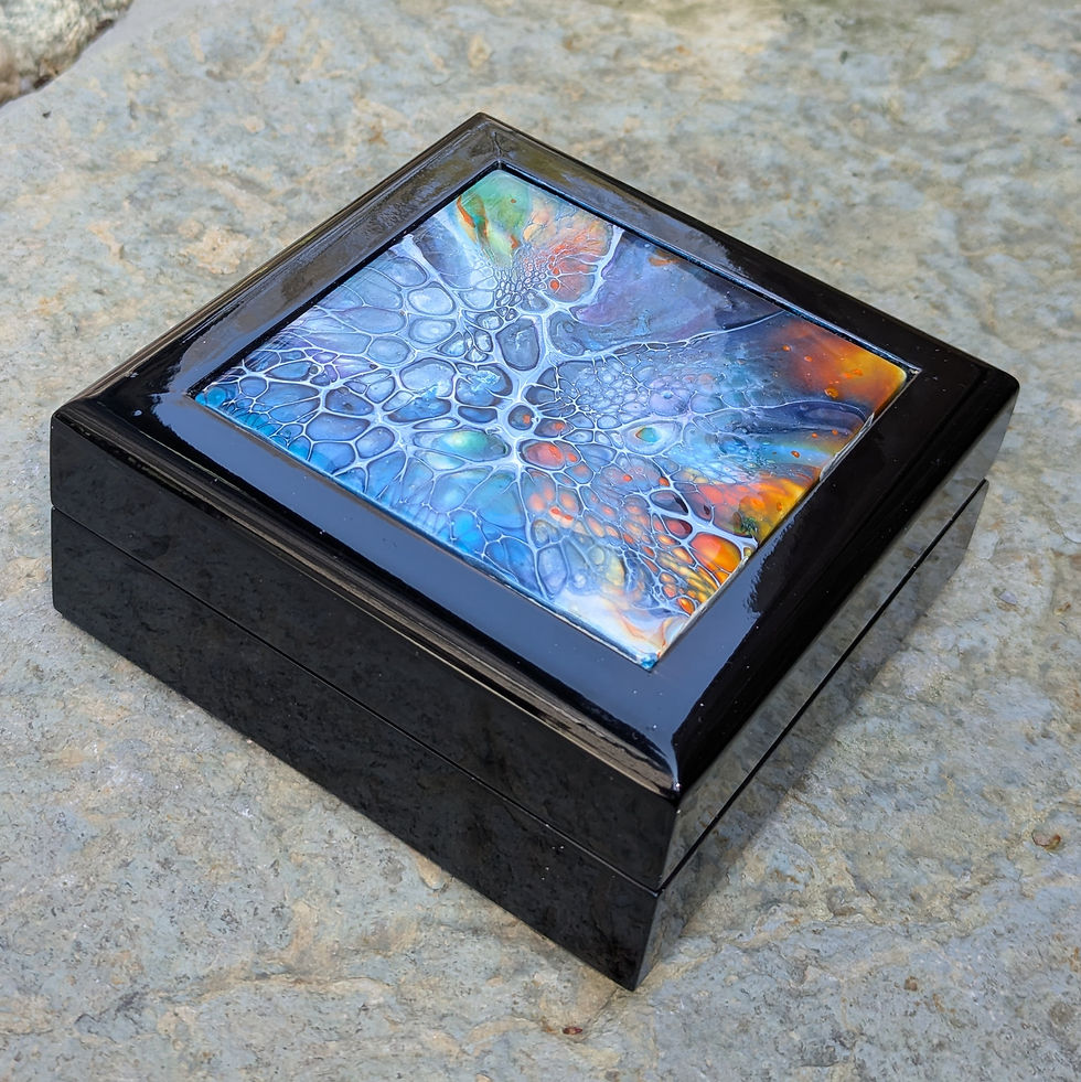 Thumbnail: Small Jewelry Box with Art Tile Lid