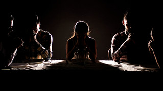 Cena Familiar - Teatro, danza e improvisación