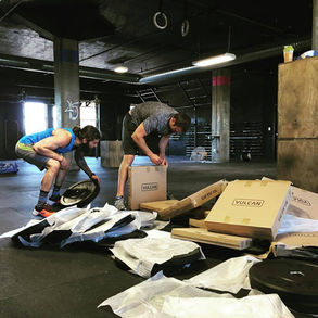 Thanks @urbanlifeathlete #whotrainswithvulcan #bumperplates