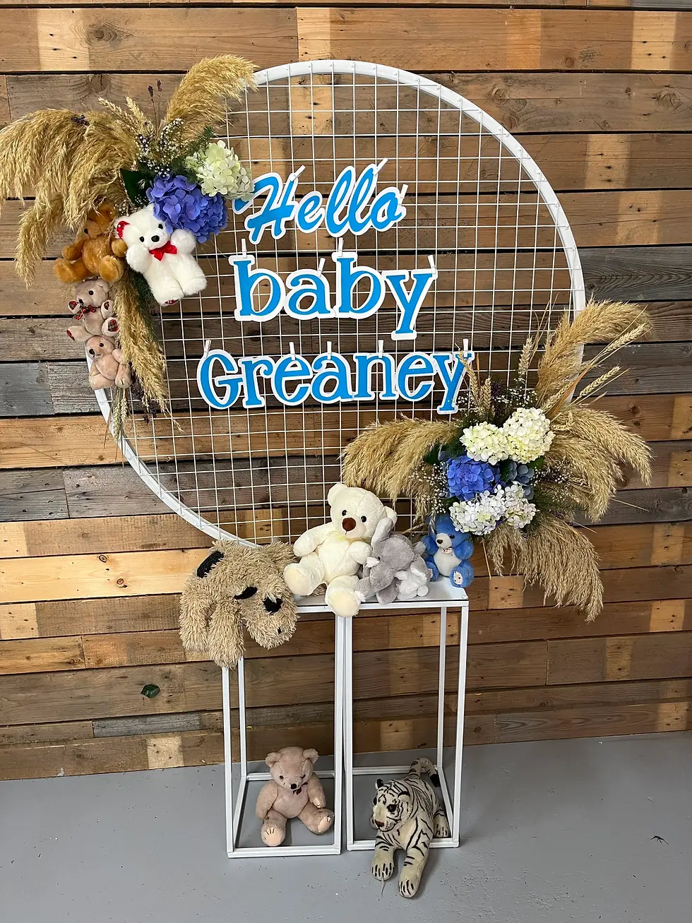 Thumbnail: Frames - pedestal rectangular