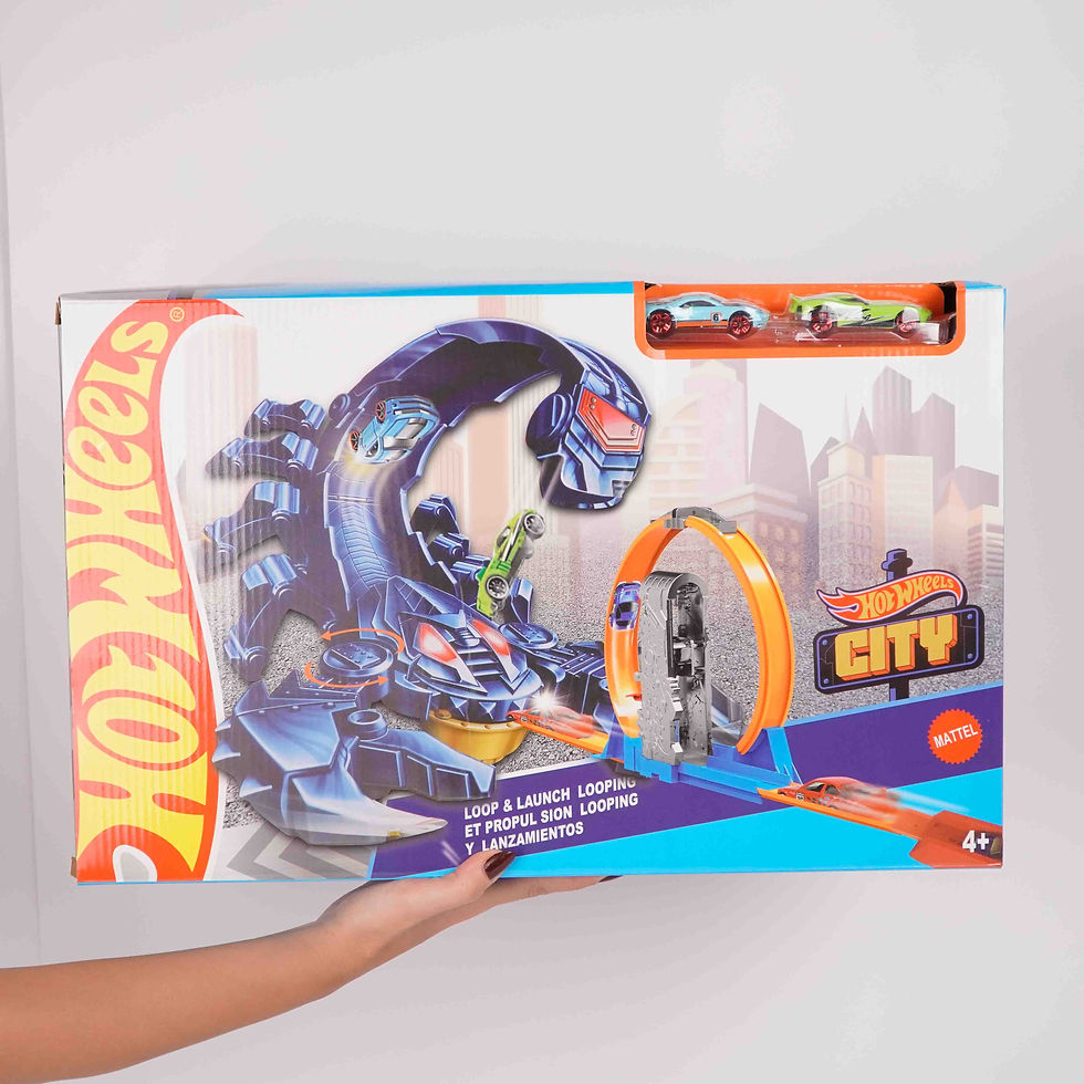 Thumbnail: Hot Wheels - Патека на Скорпијата со Метални Колички