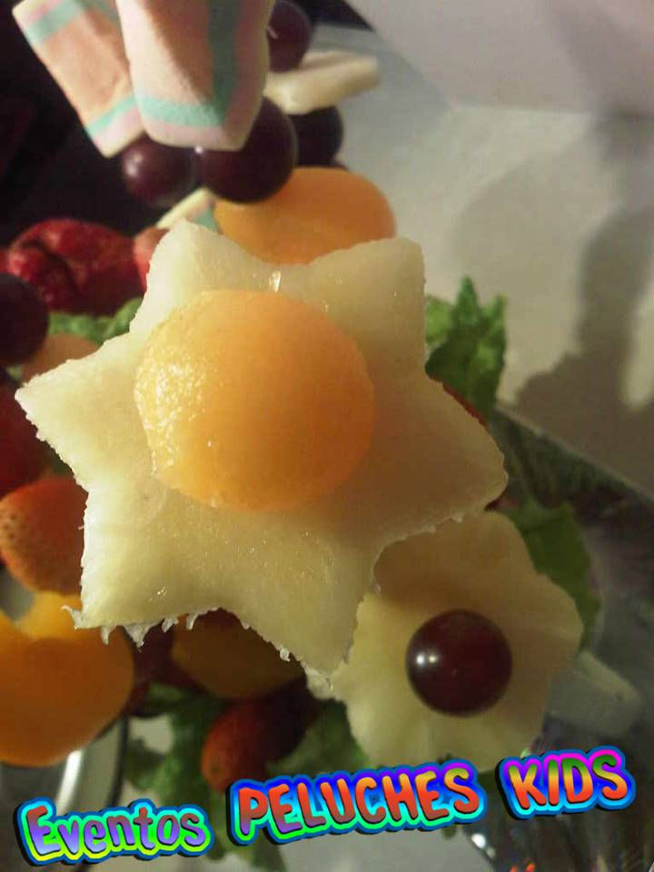 Adorno Frutal. Detalle Estrella de Piña.jpg