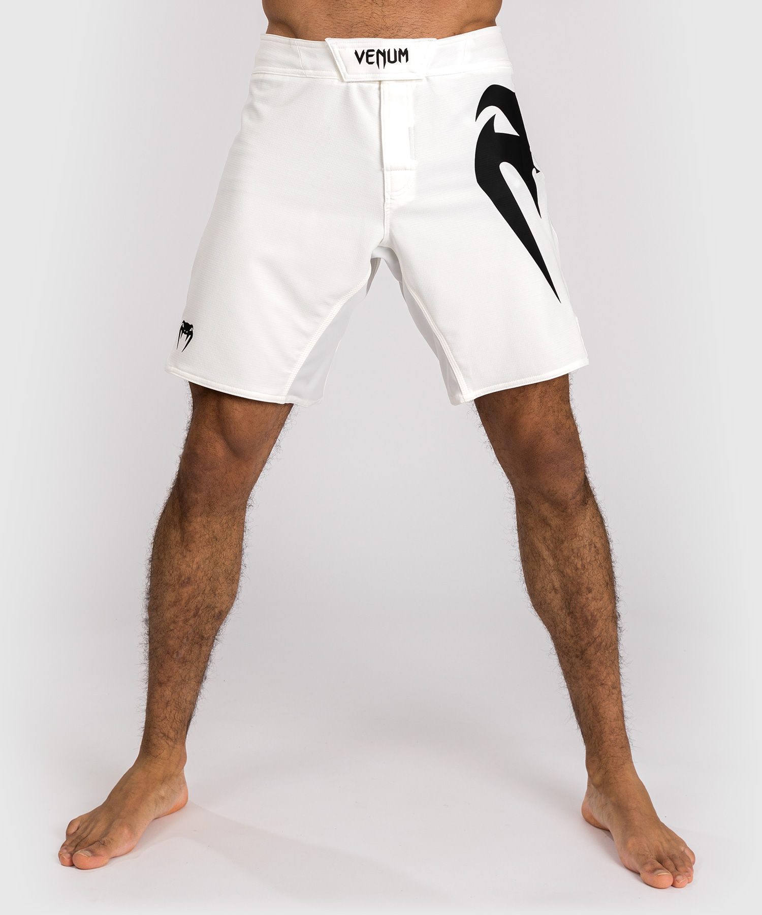 Venum Light 5.0 Fight Shorts White/Black