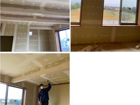 梁を見せて、魅せる天井