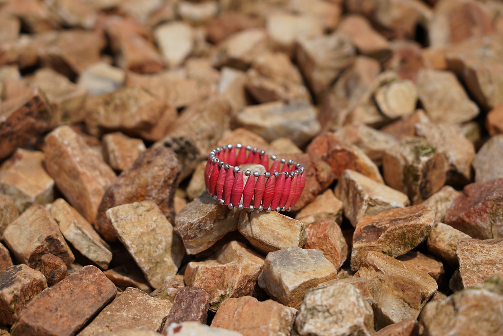 Thumbnail: Red and silver beaded paper bracelet