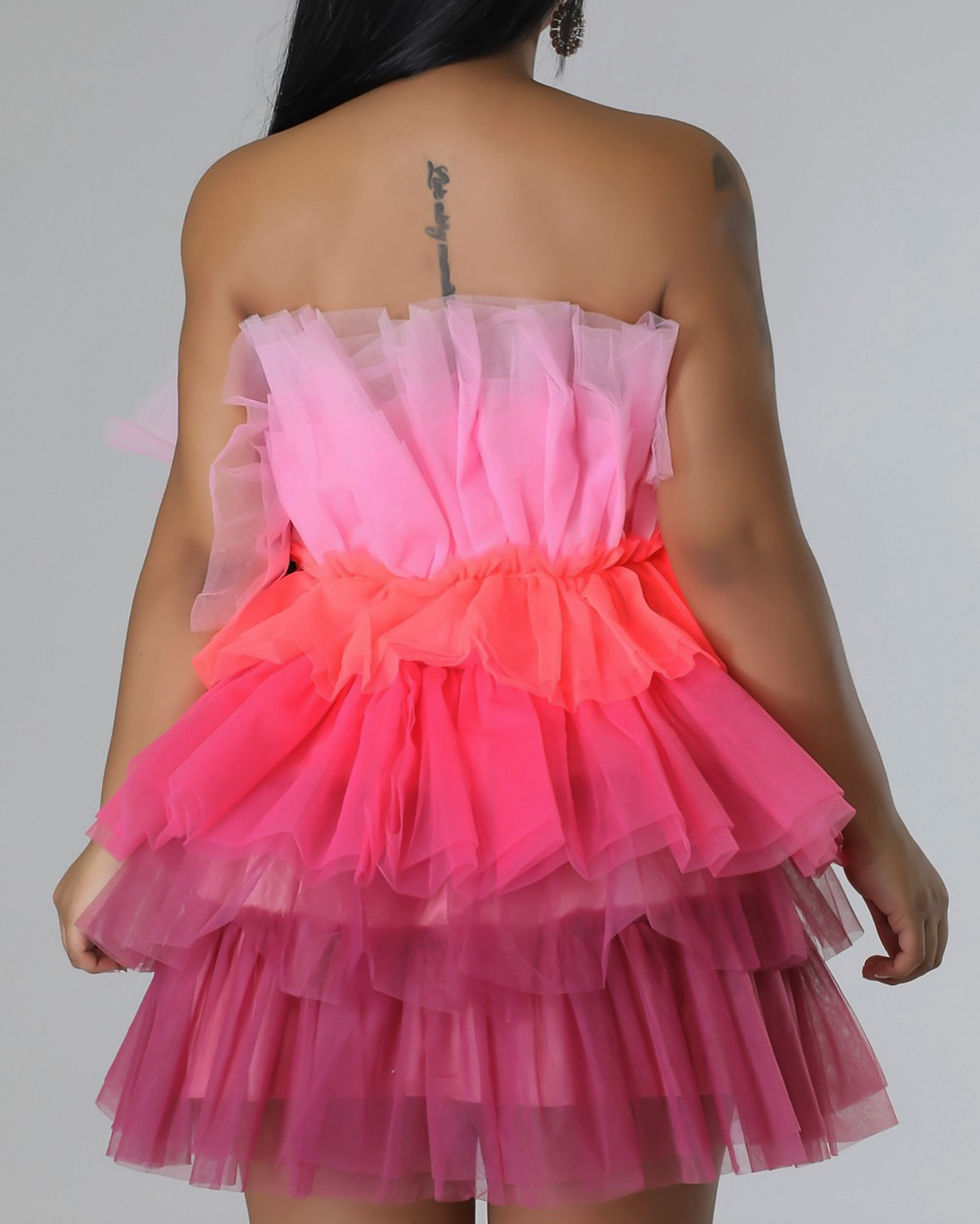 Thumbnail: Barbie dress 🌸