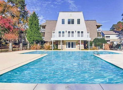 LaVista Crossing
Atlanta, GA
240 units