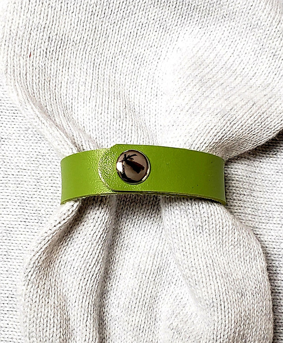 Thumbnail: Shawl Cuff