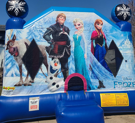 15ft Disney Frozen Castle