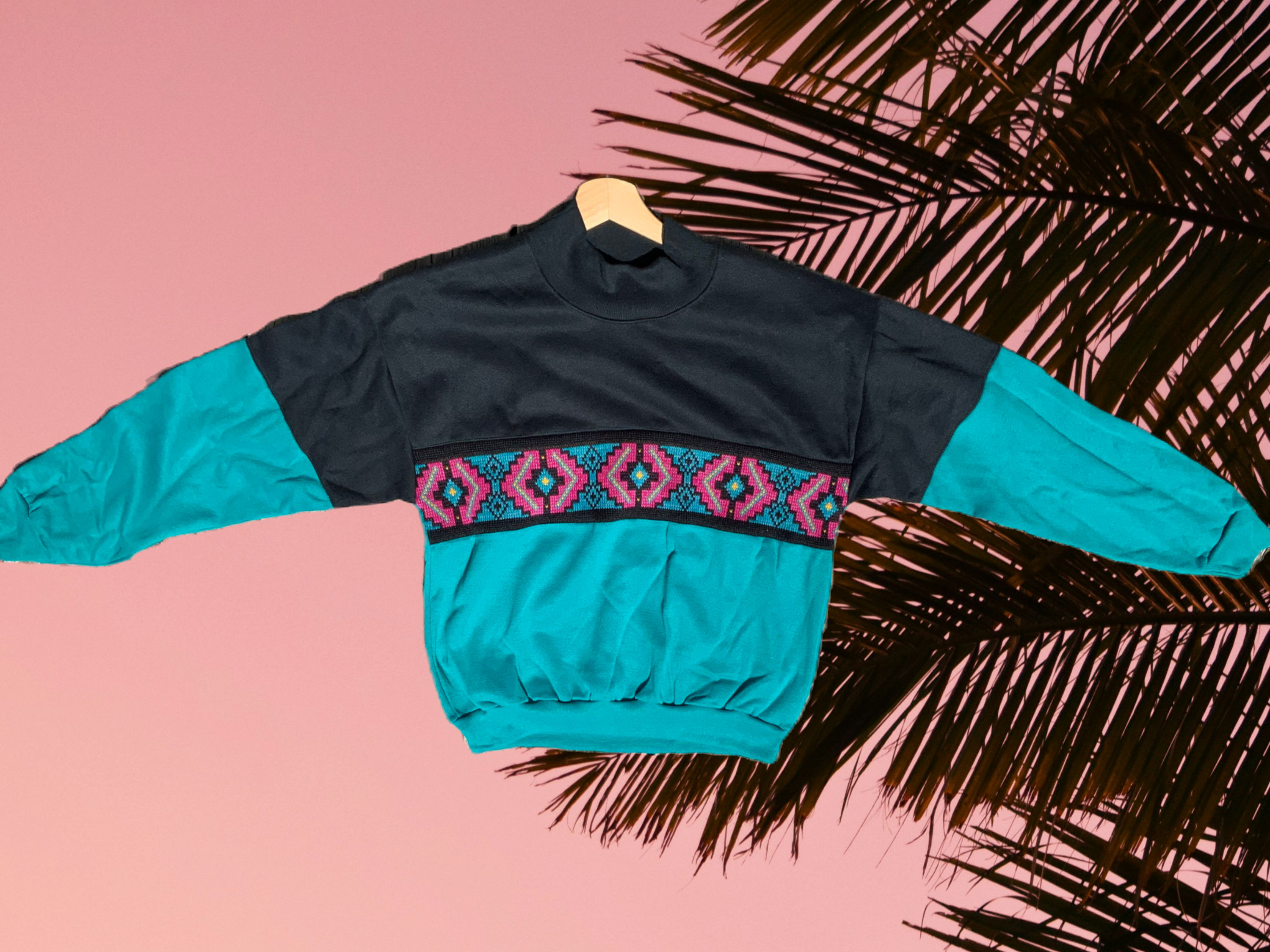 80's Banded Pullover