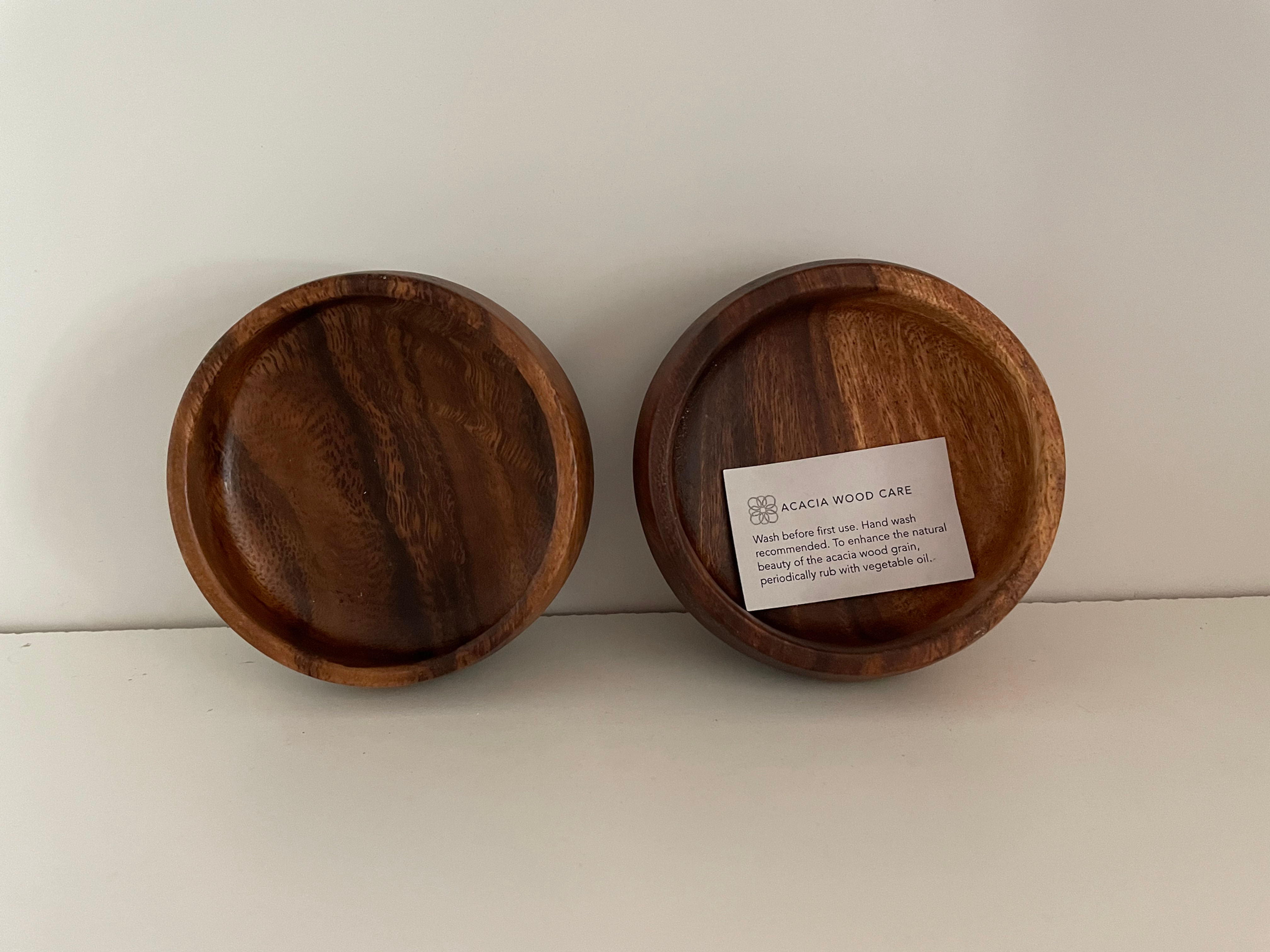 Small Acacia Wooden Bowl