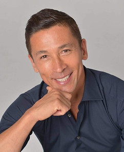 Profile photo (1)_edited.jpg