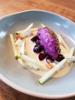 rodekoolijs mosterdsaus bes appel