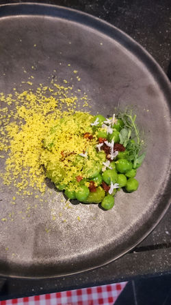 erwt chorizo geraspte dooier