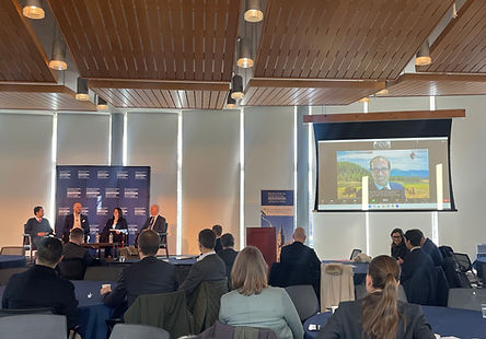 Responsible Alpha organiza y modera el Foro sobre Hidrógeno entre Estados Unidos y Alemania en la Universidad de Georgetown 