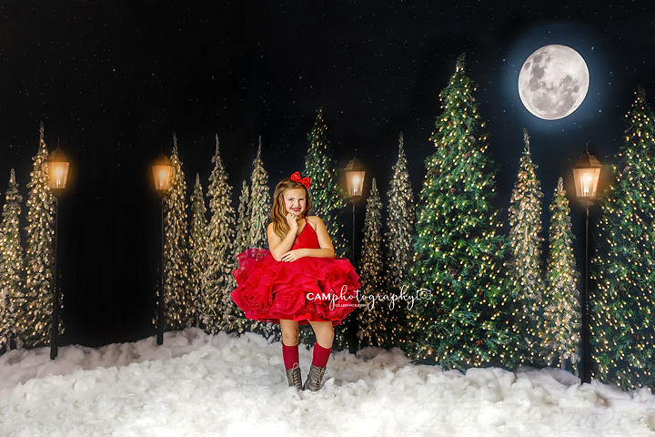 CAMphotography-Xmas Models 2023-606-Edit-Edit copy.jpg