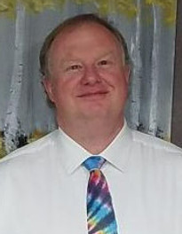 Carpenter Headshot.jpg