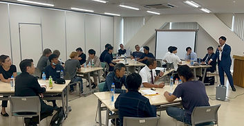 合同全社会議を実施