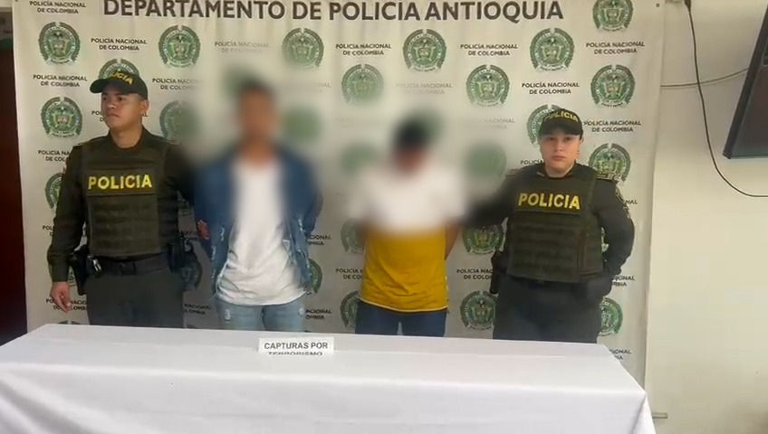 #Amalfi/ Policía Nacional desactiva potente artefacto explosivo y captura a dos integrantes de grupo armado en Amalfi